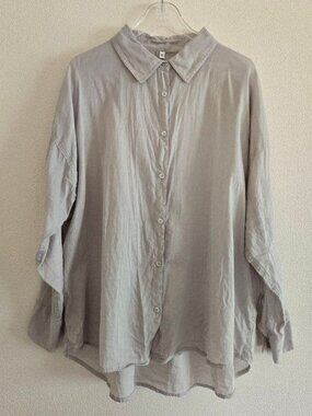 Cocoya Top Light Gray Button Down Shirts